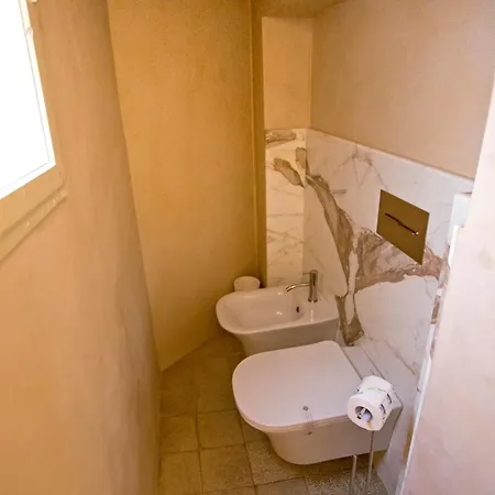 Casa Della Colonna, Luxury And Comfort In The Heart Of